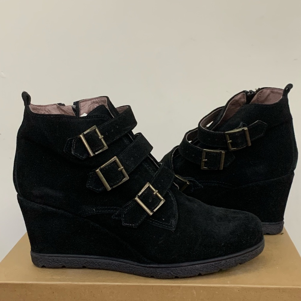 Genuine Eric Michael Suede Black Telma Boots